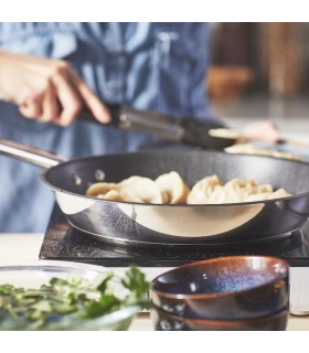 تابه یکیا مدل IKEA 365+ سایز ۲۸ سانتی متری