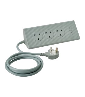 سه راهی USB دار ایکیا مدل SKOTAT