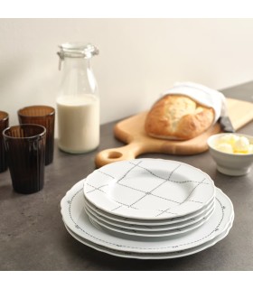 بشقاب طرح دار ایکیا مدل UPPLAGA